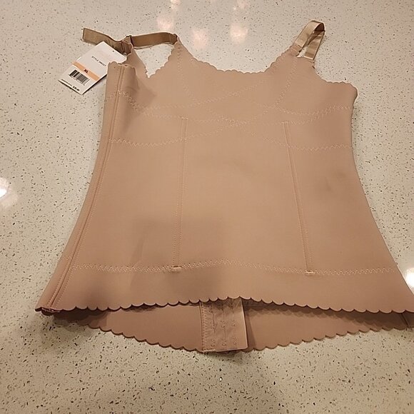 NWT Prima Valentina Ultra Slimming Cami Front Hook Closure Nude - Picture 6 of 7